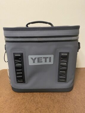 Yeti Gray Hopper Flip 12 Cooler Bag, NWT